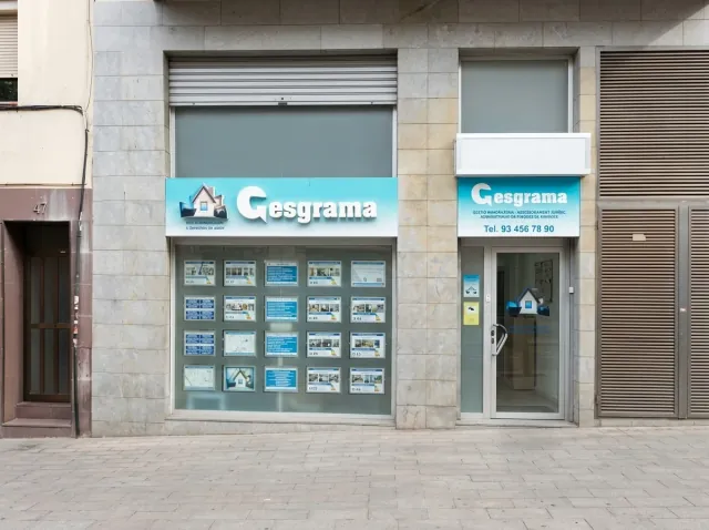 Sede Central de Gesgrama en Av. dels Banús, 49 Santa Coloma